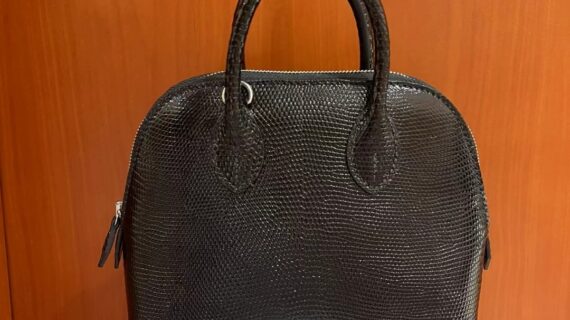 爱马仕 蜥蜴皮保龄球包 Hermès Bolide 1923尼罗黑曜石 极稀有巅峰之作 爱马仕 蜥蜴皮保龄球包 Hermès Bolide 1923尼罗黑曜石 极稀有巅峰之作