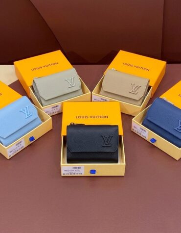 路易威登 Aerogram Slender Pilot LV 钱包 5色可选 极简旅行奢华的巅峰之作