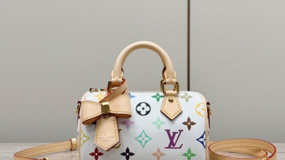 LV枕头包 Speedy Nano白三彩蝴蝶结版手提包 顶级复刻细节图实拍 LV枕头包 Speedy Nano白三彩蝴蝶结版手提包 顶级复刻细节图实拍