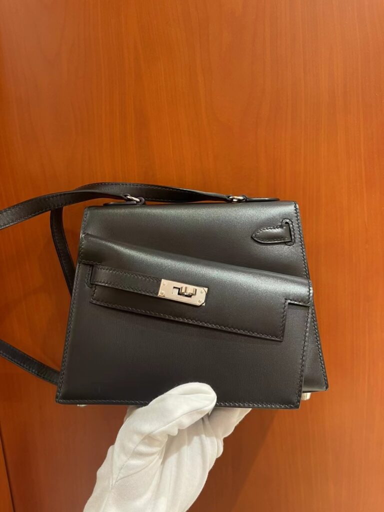 Hermès 爱马仕凯莉包 Mini Kelly 一代 Box 皮黑银 复刻界的“天花板”
