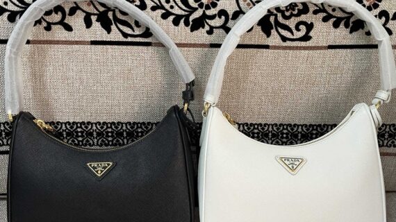 PRADA 普拉达 Hobo 全皮腋下包 经典黑白双色 PRADA 普拉达 Hobo 全皮腋下包 经典黑白双色