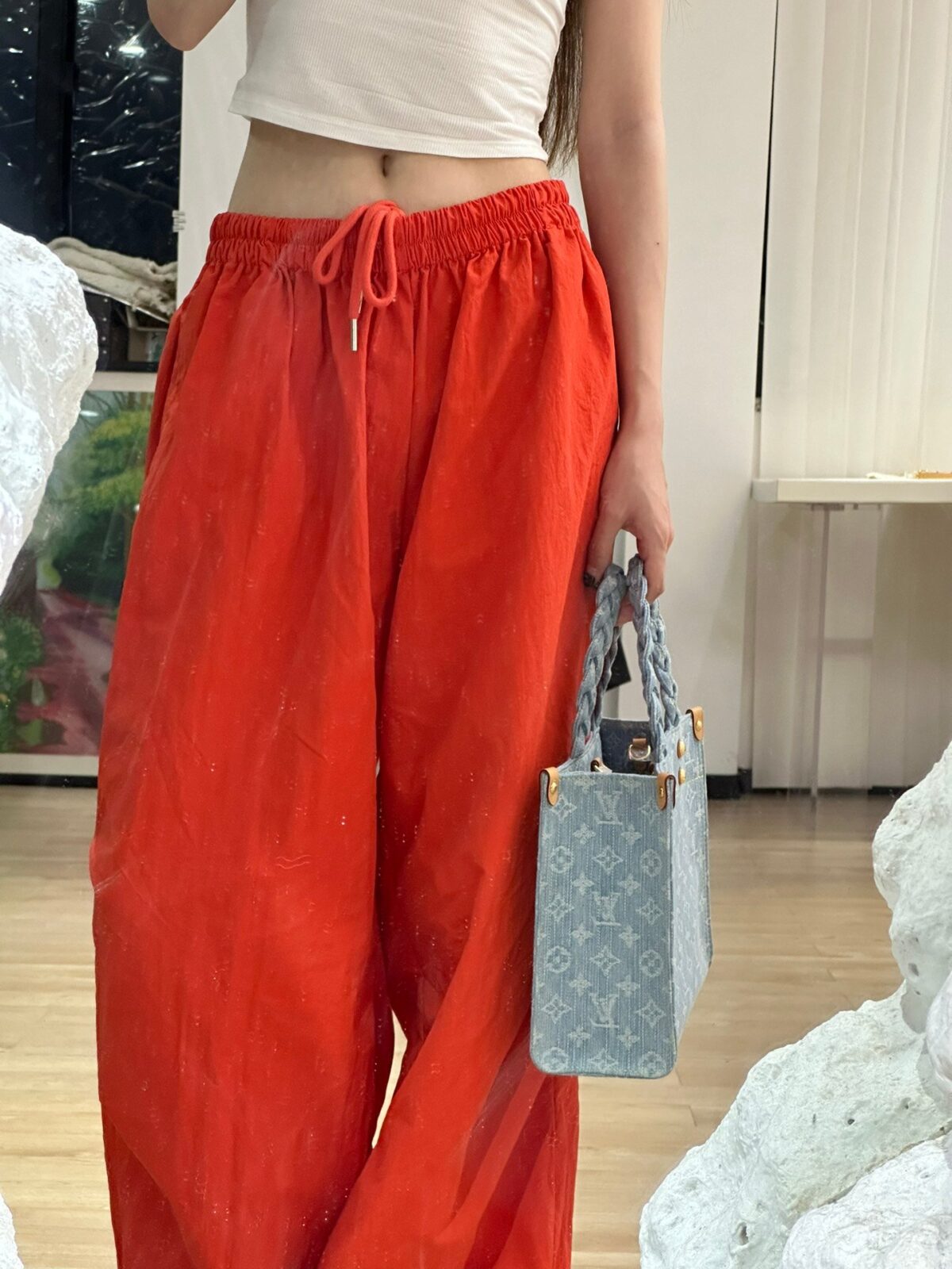 路易威登 Let Go 小型托特包28cm Monogram 蓝色牛仔布手提包 配编织手柄 - 图片 12