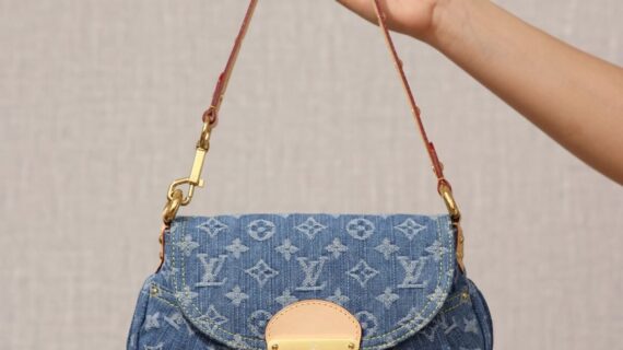 路易威登 Monogram Denim Sunset 单肩包7cm 时尚复古风斜挎包