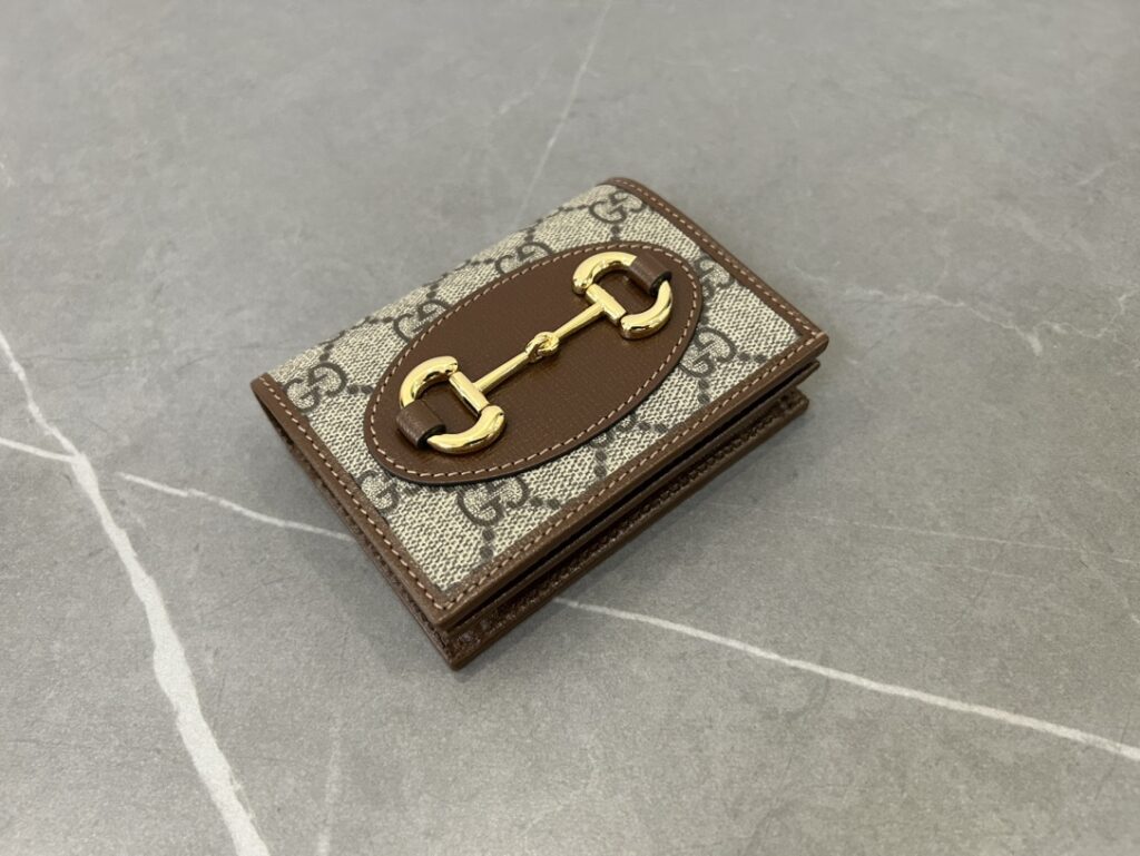 古驰 Gucci 1955 马衔扣老花钱包 经典美学与极致性价比