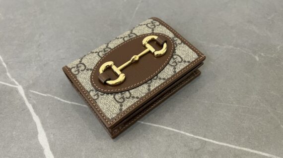 古驰 Gucci 1955 马衔扣老花钱包 经典美学与极致性价比 古驰 Gucci 1955 马衔扣老花钱包 经典美学与极致性价比