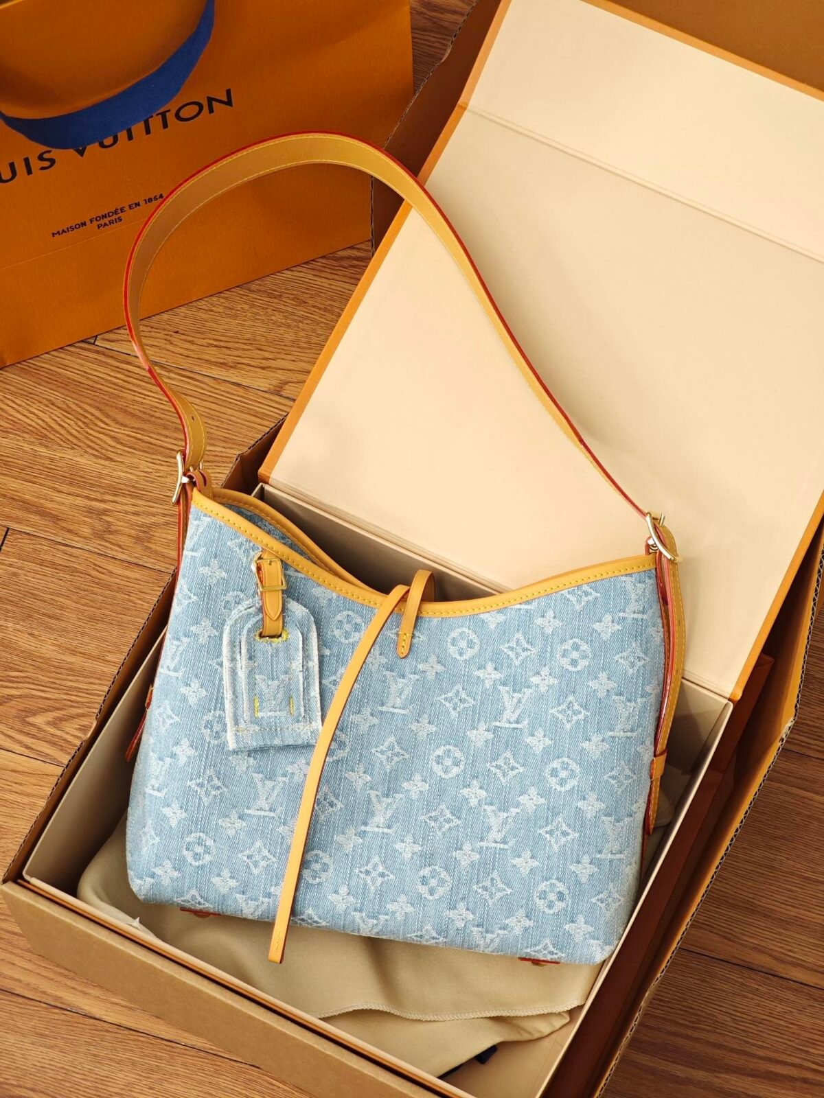 路易威登 Carryall PM 手提包 29cm LV By The Pool 系列 Monogram 丹宁蓝 - 图片 3