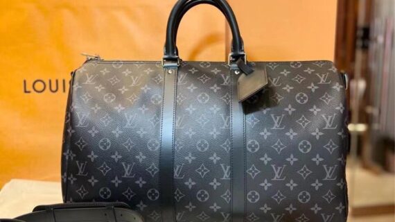 路易威登 Louis Vuitton LV Keepall 45 黑花旅行袋详解 顶级原厂品质 Monogram Eclipse 路易威登 Louis Vuitton LV Keepall 45 黑花旅行袋详解 顶级原厂品质 Monogram Eclipse