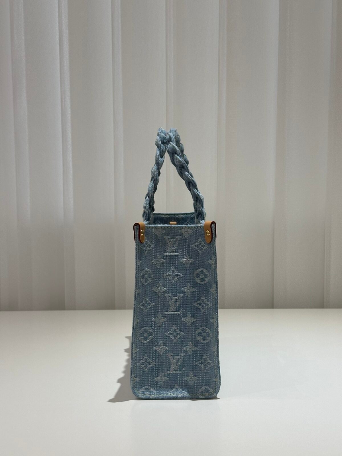 路易威登 Let Go 小型托特包28cm Monogram 蓝色牛仔布手提包 配编织手柄 - 图片 4