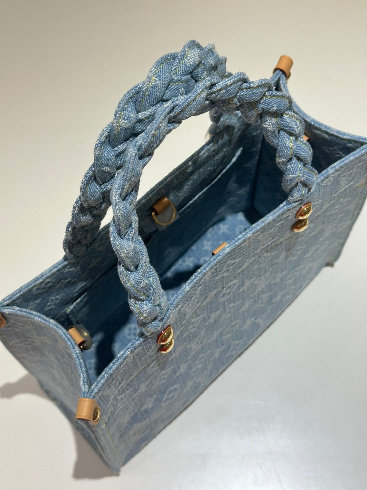 路易威登 Let Go 小型托特包28cm Monogram 蓝色牛仔布手提包 配编织手柄 - 图片 8