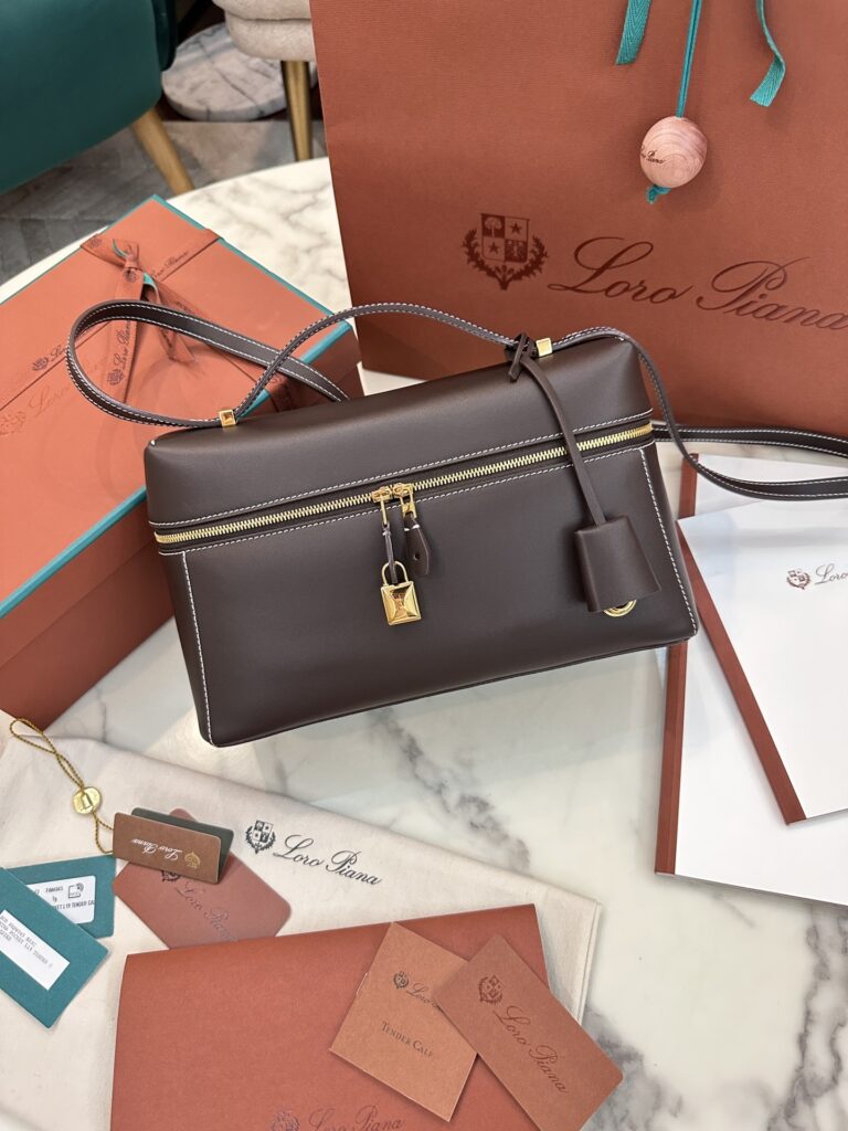 Loro Piana 诺悠翩雅 Extra Bag L27盒饭包 轻奢风天花板手提包 全系列十余色 – Image 3 Loro Piana 诺悠翩雅 Extra Bag L27盒饭包 轻奢风天花板手提包 全系列十余色 – Image 3
