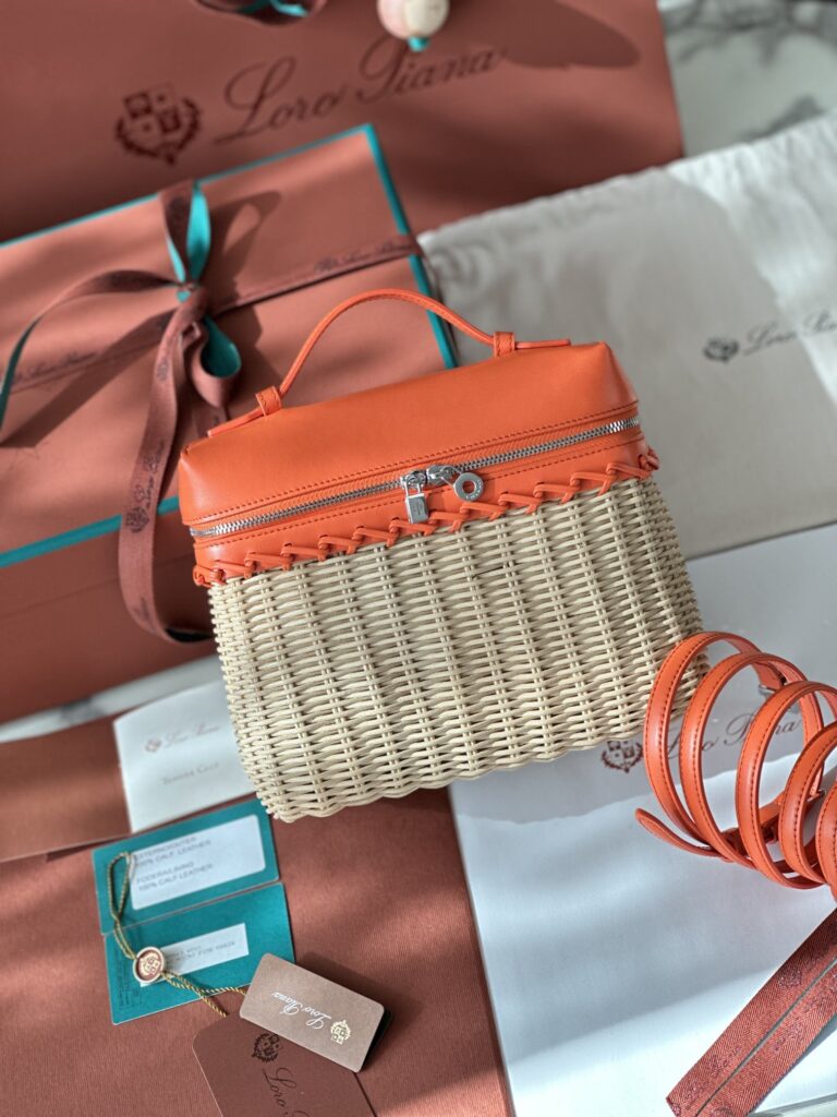 诺悠翩雅 Loro Piana Extrapocket竹编包 手工野餐篮 多色可选 – Image 3 诺悠翩雅 Loro Piana Extrapocket竹编包 手工野餐篮 多色可选 – Image 3