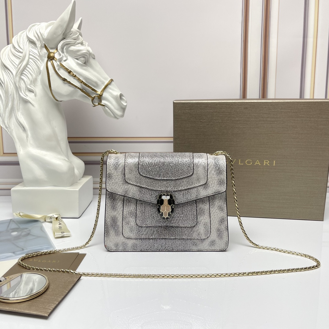 BVLGARI宝格丽 Serpenti Forever 银白色水蛇皮翻盖包 奢华蛇头包单肩斜挎包 20cm BVLGARI宝格丽 Serpenti Forever 银白色水蛇皮翻盖包 奢华蛇头包单肩斜挎包 20cm