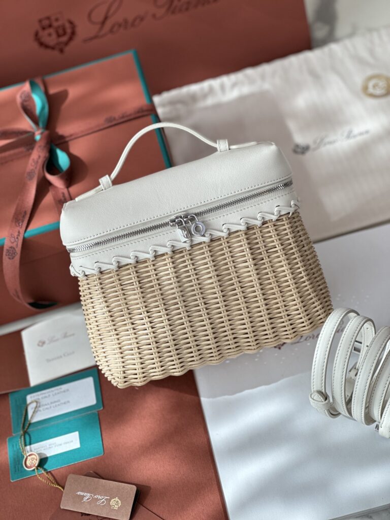 诺悠翩雅 Loro Piana Extrapocket竹编包 手工野餐篮 多色可选 – Image 6 诺悠翩雅 Loro Piana Extrapocket竹编包 手工野餐篮 多色可选 – Image 6