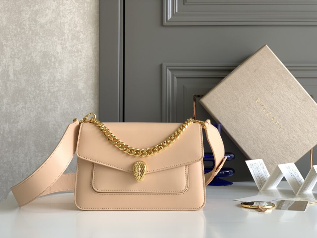 BVLGARI 宝格丽 Serpenti Forever 蛇头包小羊皮单肩斜挎包女包 4色25cm 粗链条琴谱包 – Image 1 BVLGARI 宝格丽 Serpenti Forever 蛇头包小羊皮单肩斜挎包女包 4色25cm 粗链条琴谱包 – Image 1