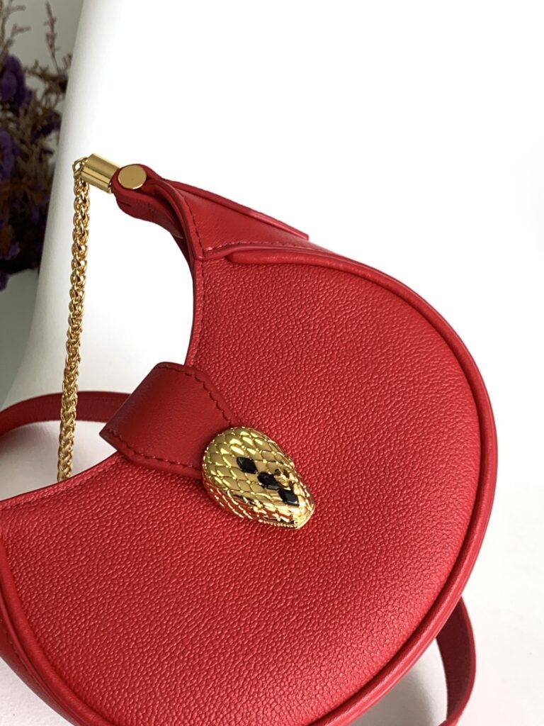 BVLGARI 宝格丽 Serpenti Ellipse 迷你斜挎包 蛇头包 新月包 半月包 小牛皮双色可选 – Image 8 BVLGARI 宝格丽 Serpenti Ellipse 迷你斜挎包 蛇头包 新月包 半月包 小牛皮双色可选 – Image 8