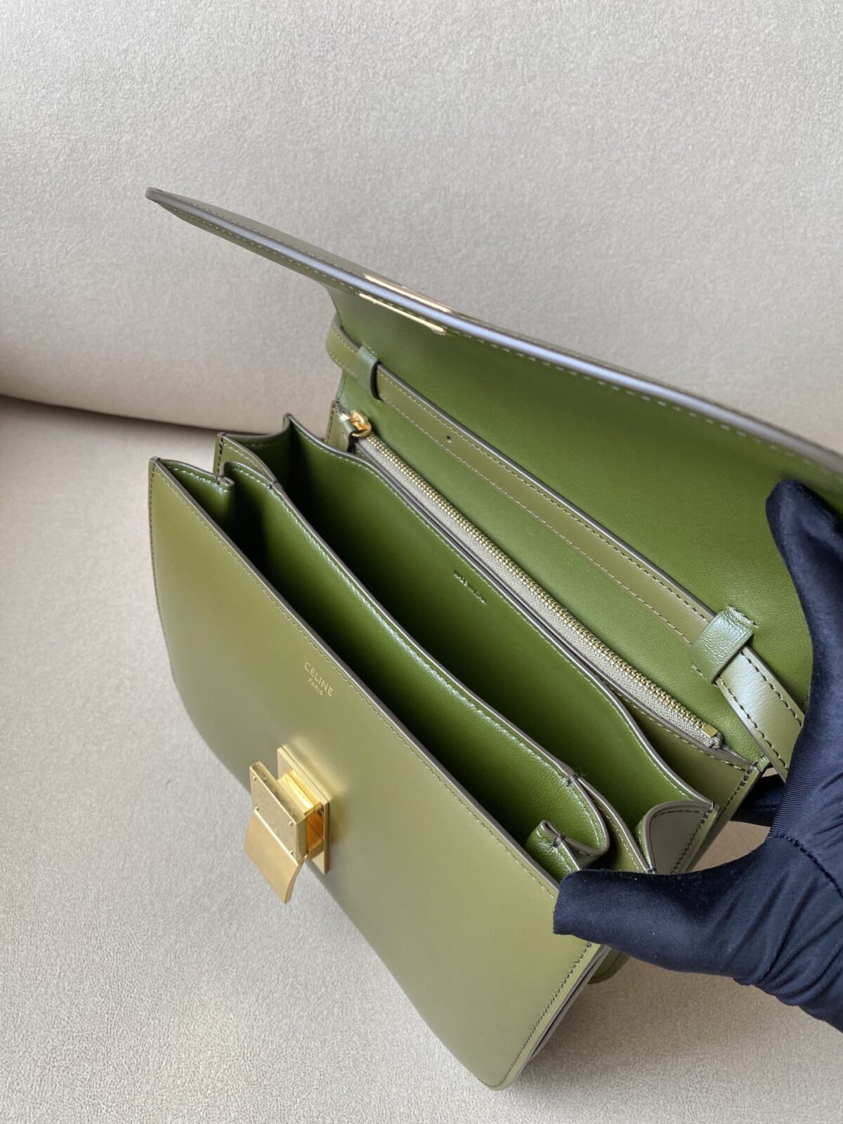 Celine 赛琳中号豆腐包 24cm Classic Box 细横纹小牛皮单肩斜挎包 6色可选 – Image 5 Celine 赛琳中号豆腐包 24cm Classic Box 细横纹小牛皮单肩斜挎包 6色可选 – Image 5