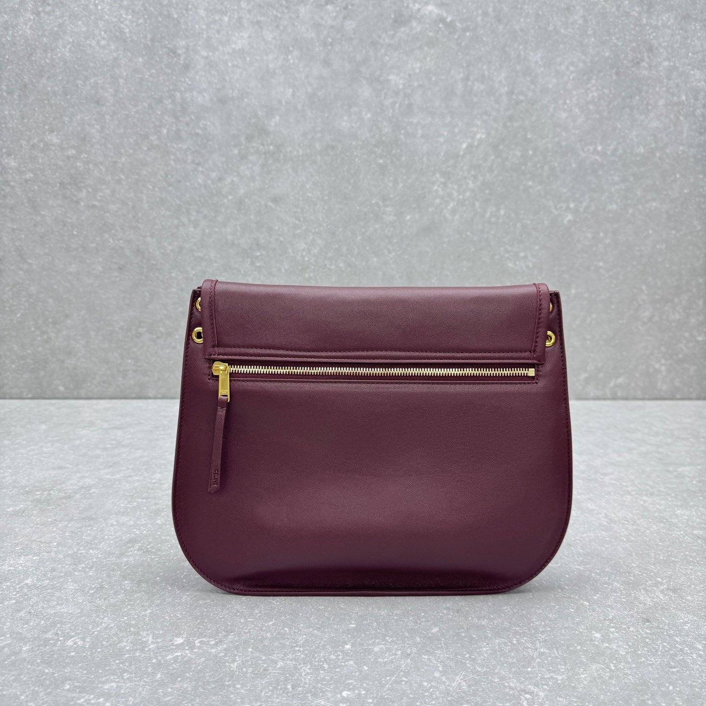 17-72.jpeg Celine 赛琳 亮泽小羊皮超大号单肩包32cm Soft Triomphe 女士Besace包 - 图片 11