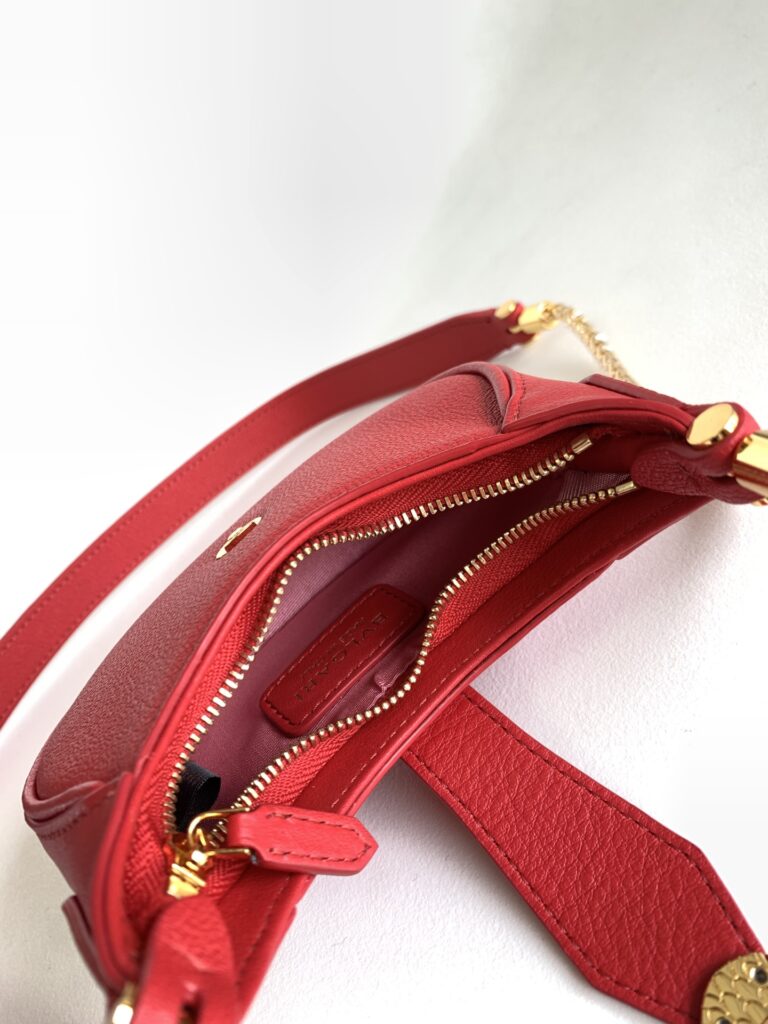 BVLGARI 宝格丽 Serpenti Ellipse 迷你斜挎包 蛇头包 新月包 半月包 小牛皮双色可选 – Image 12 BVLGARI 宝格丽 Serpenti Ellipse 迷你斜挎包 蛇头包 新月包 半月包 小牛皮双色可选 – Image 12