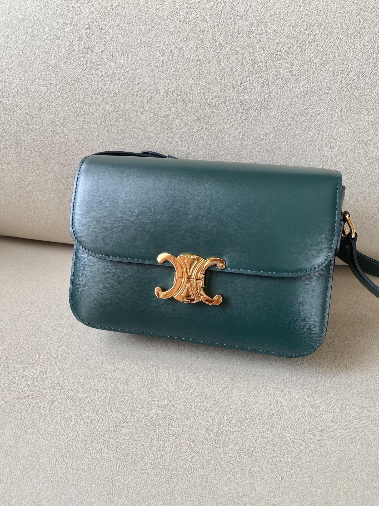 赛琳凯旋门包 Celine Triomphe 中号亮泽小牛皮肩背包 5色可选 法式复古 – Image 9 赛琳凯旋门包 Celine Triomphe 中号亮泽小牛皮肩背包 5色可选 法式复古 – Image 9