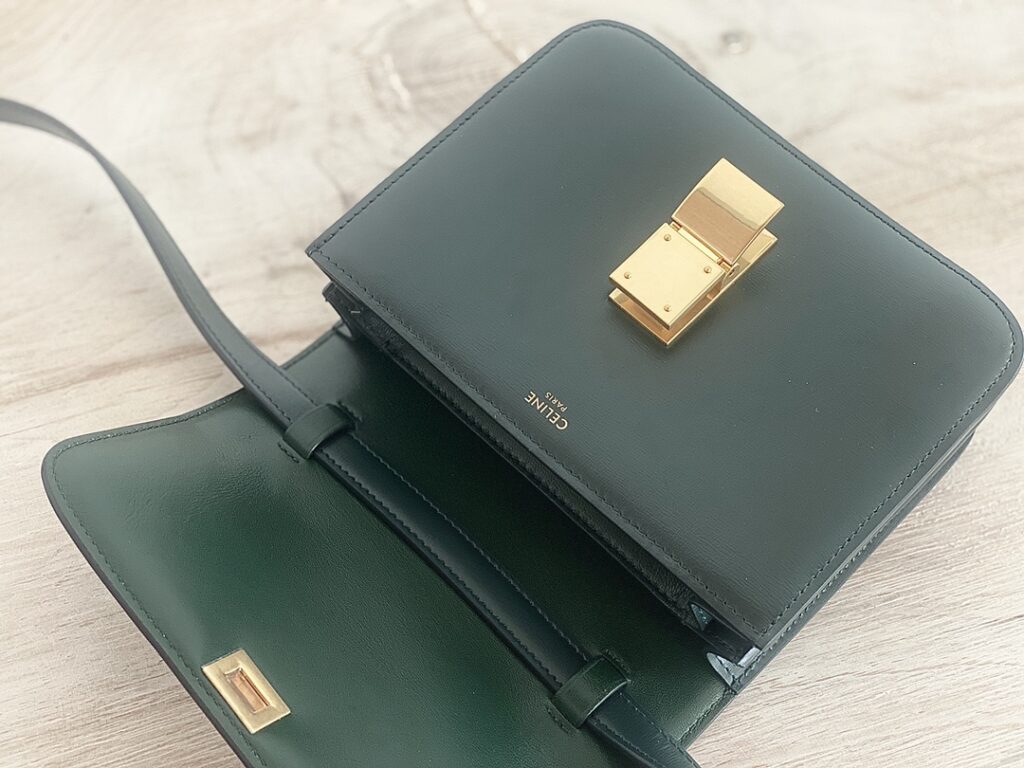 赛琳 Celine 小号豆腐包 18.5cm 抛光和水波纹小牛皮 Box Teen 8款配色斜挎包 – Image 7 赛琳 Celine 小号豆腐包 18.5cm 抛光和水波纹小牛皮 Box Teen 8款配色斜挎包 – Image 7