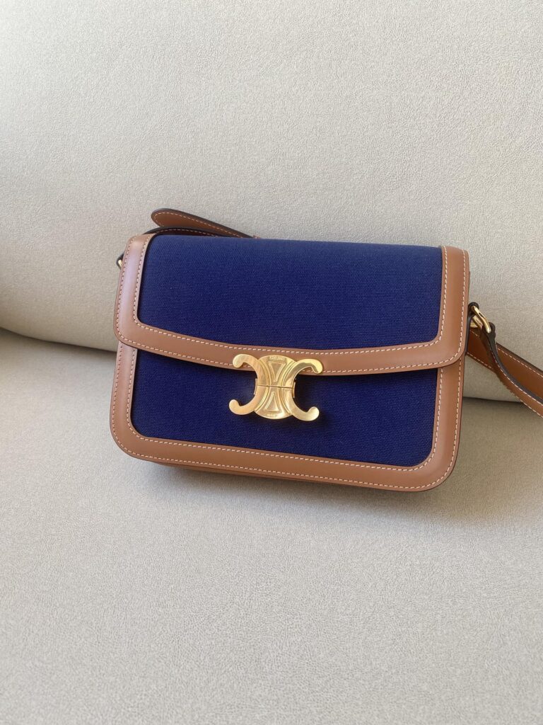 赛琳 CELINE 凯旋门中号帆布拼接皮革单肩包 22.5cm 复古老花刺绣翻盖包 – Image 12 赛琳 CELINE 凯旋门中号帆布拼接皮革单肩包 22.5cm 复古老花刺绣翻盖包 – Image 12