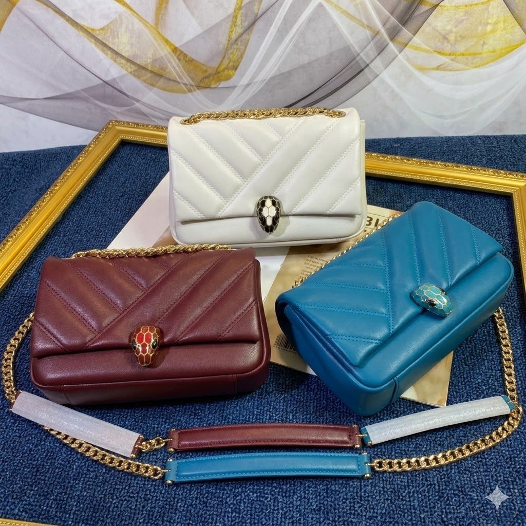 28-50.jpg BVLGARI 宝格丽 Serpenti Forever 系列人字纹绗缝小牛皮单肩包22.5cm 女士斜挎手提包 配蛇头搭扣