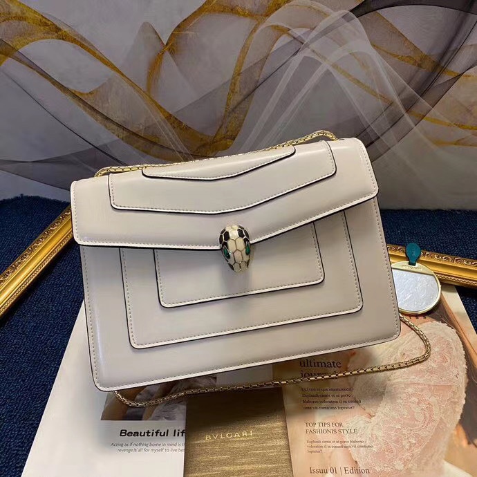 BVLGARI 宝格丽 大号28cm 牛皮单肩斜挎包 4色可选 – Image 14 BVLGARI 宝格丽 大号28cm 牛皮单肩斜挎包 4色可选 – Image 14