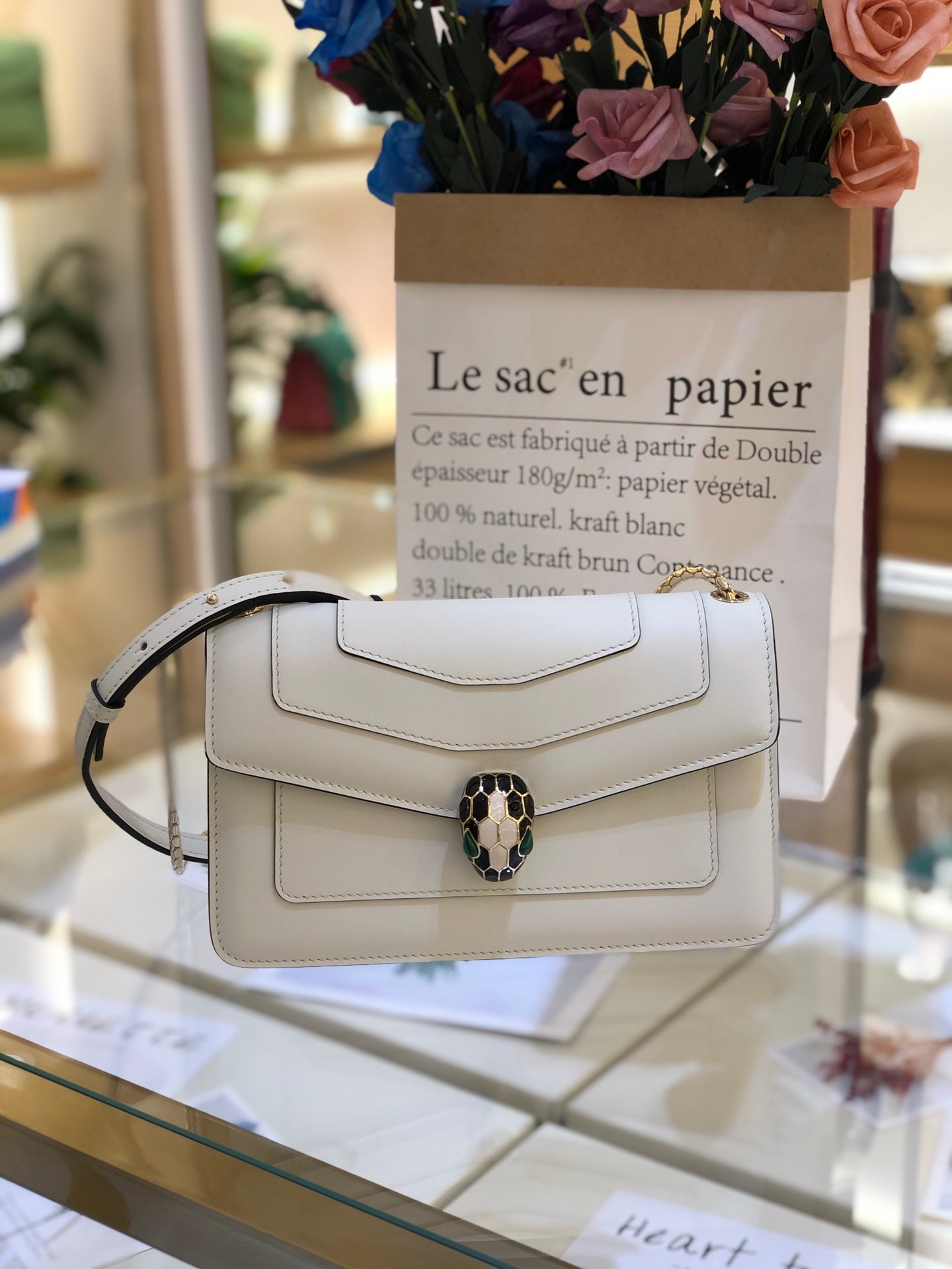 28-81.jpeg BVLGARI 宝格丽 Serpenti Forever 小牛皮斜挎包22.5cm 蛇头珐琅扣链条单肩包 4色可选 - 图片 14