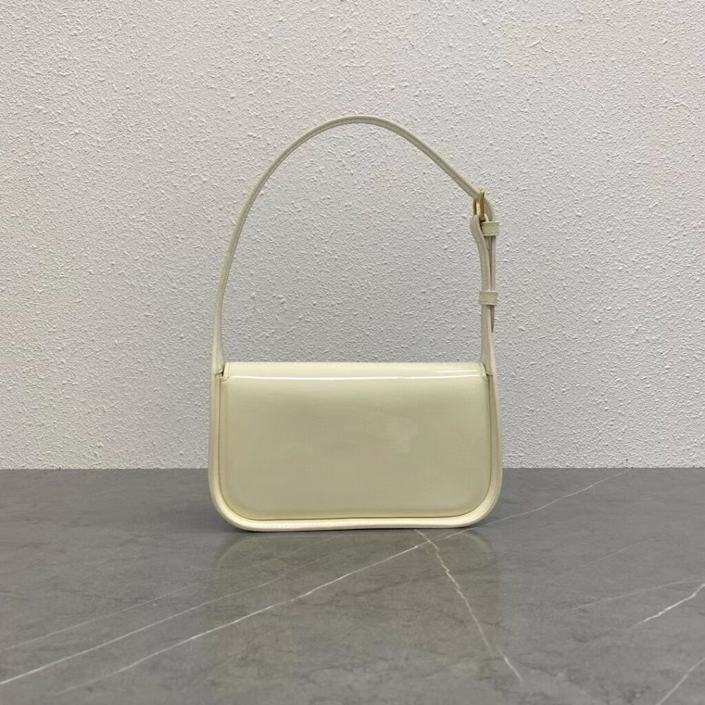 CELINE 赛琳 凯旋门腋下包20cm 漆皮奶白色 Triomphe 单肩包 – Image 3 CELINE 赛琳 凯旋门腋下包20cm 漆皮奶白色 Triomphe 单肩包 – Image 3
