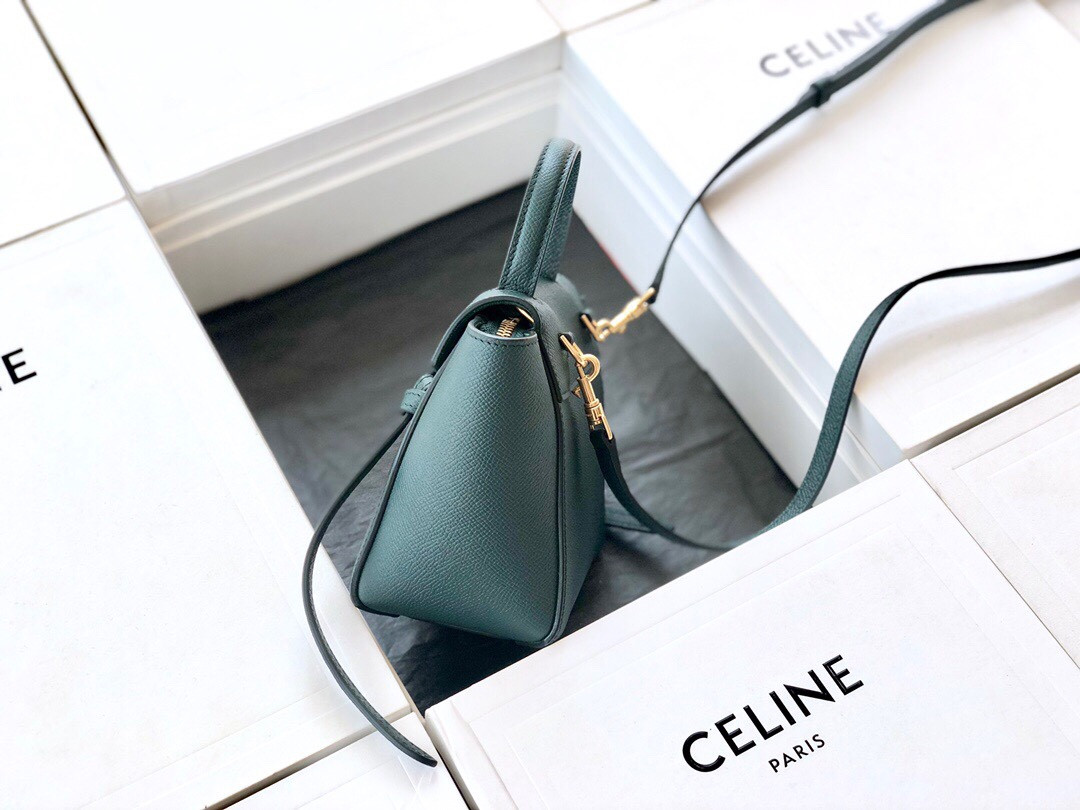 赛琳 CELINE 粒面牛皮鲶鱼包 BELT PICO 5色可选 2种尺寸斜挎包 21cm/15cm – Image 3 赛琳 CELINE 粒面牛皮鲶鱼包 BELT PICO 5色可选 2种尺寸斜挎包 21cm/15cm – Image 3
