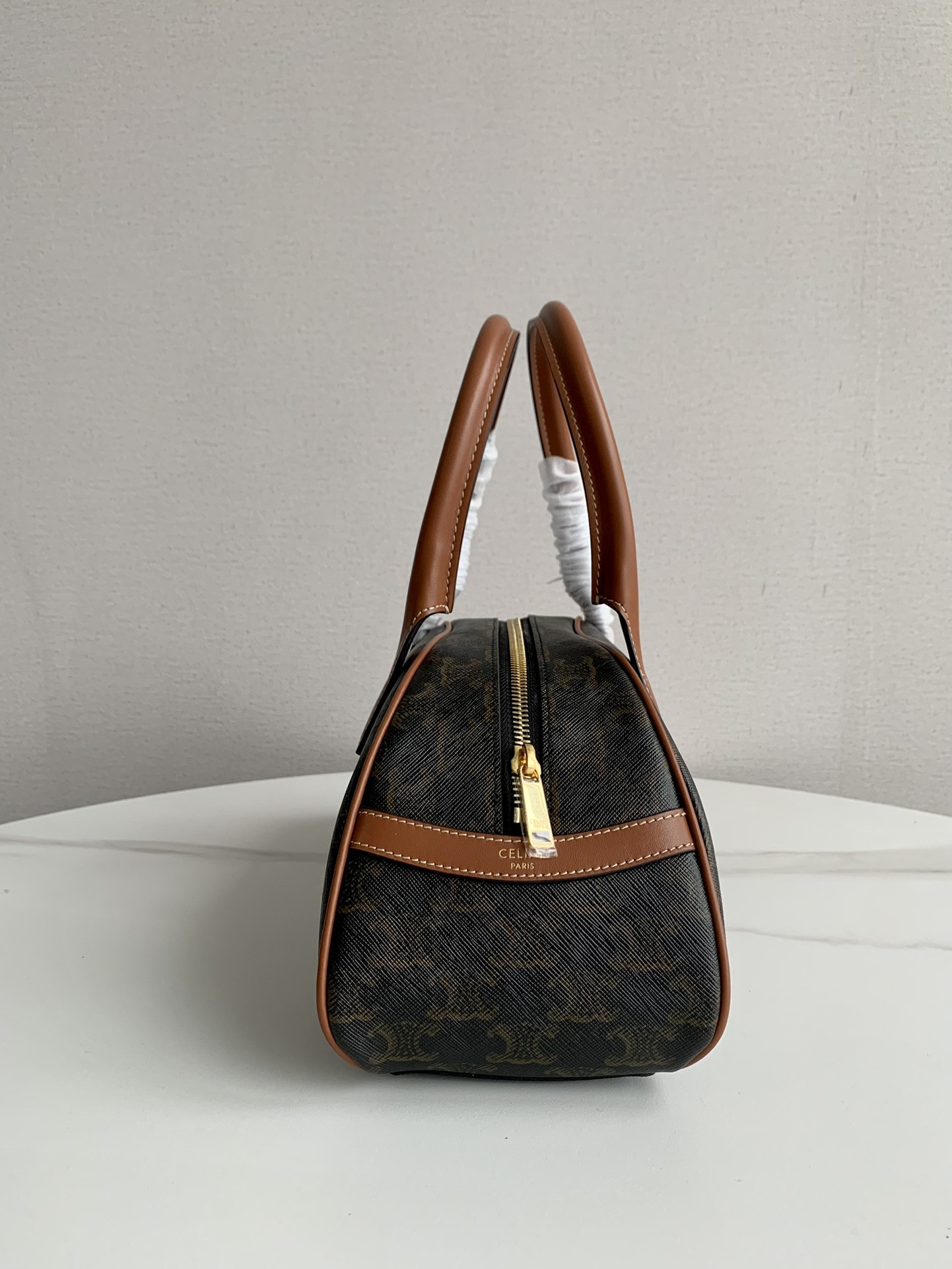 赛琳 Celine TECKEL 中号凯旋门印花牛皮手袋 复古腊肠包 – Image 3 赛琳 Celine TECKEL 中号凯旋门印花牛皮手袋 复古腊肠包 – Image 3
