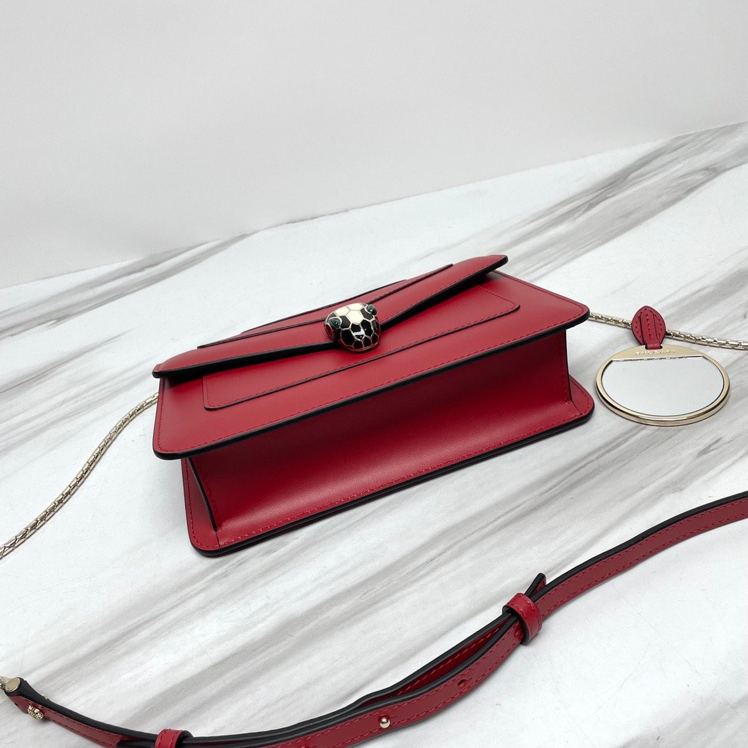 4-198.jpeg BVLGARI 宝格丽 Serpenti Forever 小牛皮斜挎包22.5cm 蛇头珐琅扣链条单肩包 4色可选 - 图片 5
