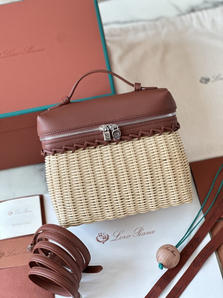 诺悠翩雅 Loro Piana Extrapocket竹编包 手工野餐篮 多色可选 – Image 11 诺悠翩雅 Loro Piana Extrapocket竹编包 手工野餐篮 多色可选 – Image 11