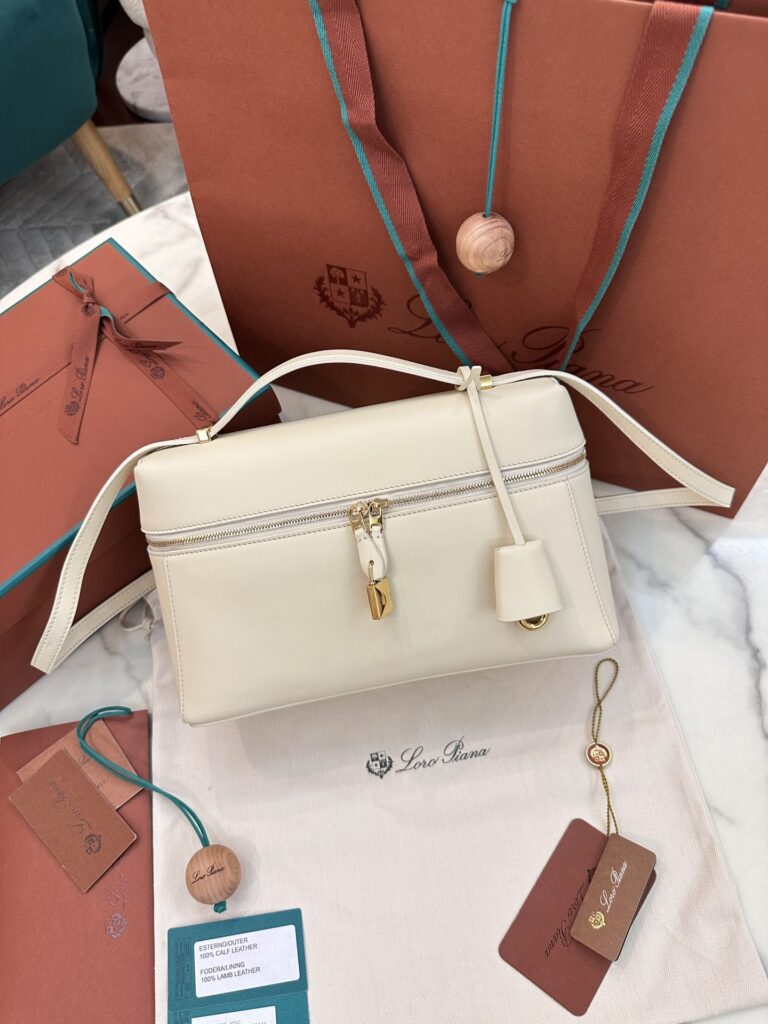 Loro Piana 诺悠翩雅 Extra Bag L27盒饭包 轻奢风天花板手提包 全系列十余色 – Image 16 Loro Piana 诺悠翩雅 Extra Bag L27盒饭包 轻奢风天花板手提包 全系列十余色 – Image 16