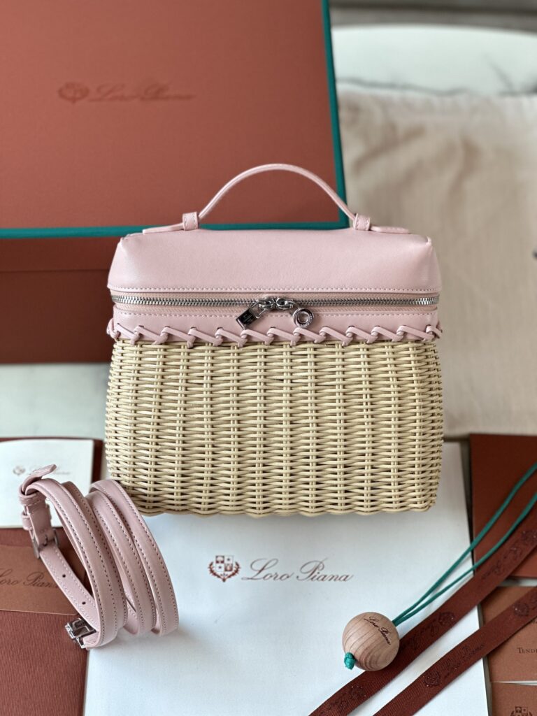 诺悠翩雅 Loro Piana Extrapocket竹编包 手工野餐篮 多色可选 – Image 12 诺悠翩雅 Loro Piana Extrapocket竹编包 手工野餐篮 多色可选 – Image 12