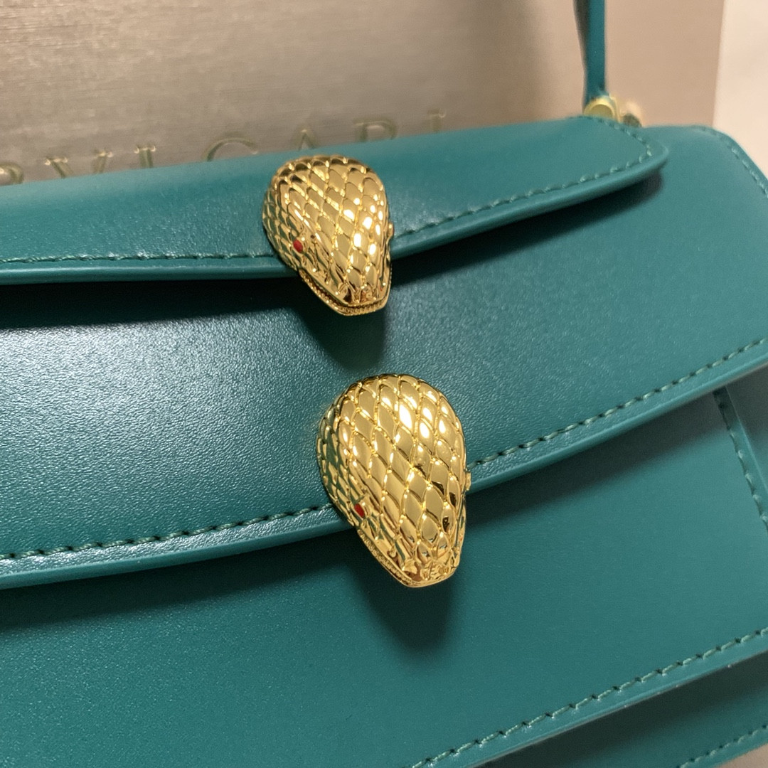 BVLGARI 宝格丽 Alexander Wang联名款 Serpenti Forever双蛇头包 7色多功能三合一单肩斜挎手提包18.5cm – Image 9 BVLGARI 宝格丽 Alexander Wang联名款 Serpenti Forever双蛇头包 7色多功能三合一单肩斜挎手提包18.5cm – Image 9