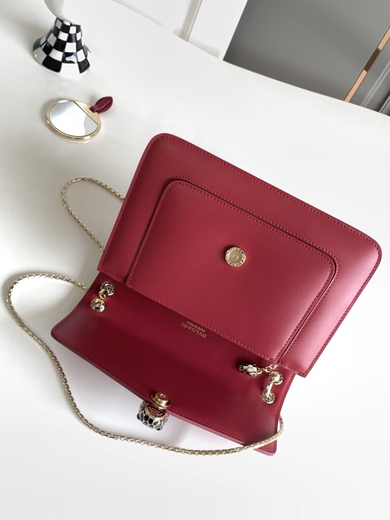 宝格丽 BVLGARI 蛇头翻盖包 25cm Serpenti Forever 多色细腻小牛皮 – Image 6 宝格丽 BVLGARI 蛇头翻盖包 25cm Serpenti Forever 多色细腻小牛皮 – Image 6