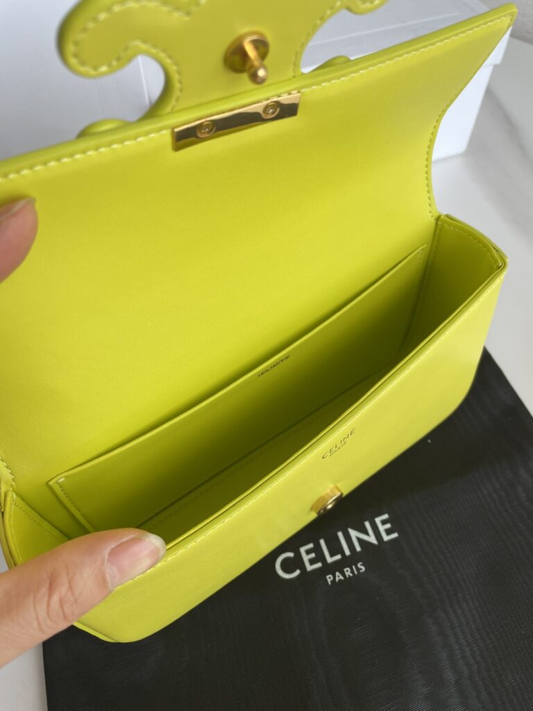 赛琳 Celine TRIOMPHE 凯旋门标志皮革链条腋下包 柠檬黄单肩包20.5cm – Image 7 赛琳 Celine TRIOMPHE 凯旋门标志皮革链条腋下包 柠檬黄单肩包20.5cm – Image 7