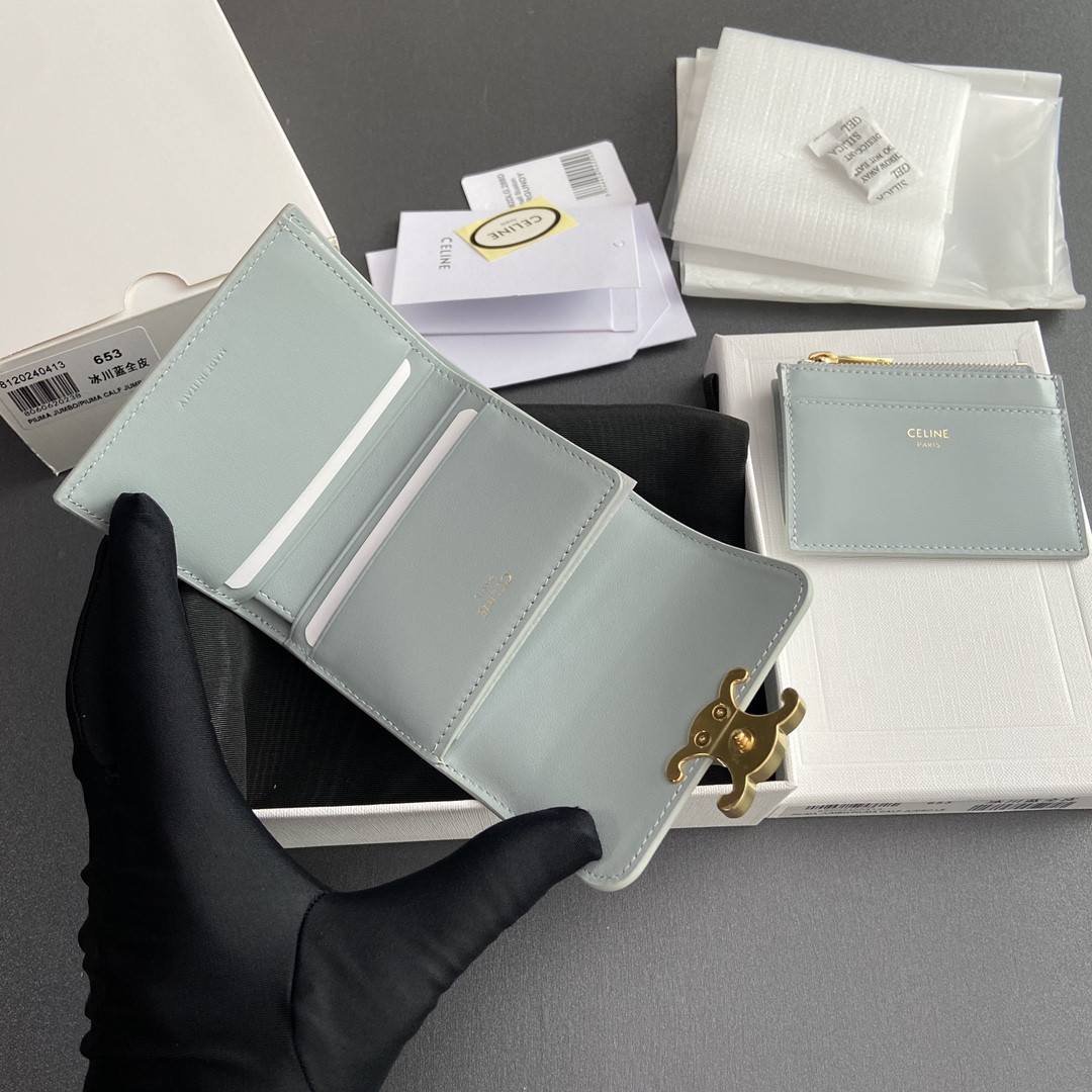 赛琳 CELINE 凯旋门亮泽牛皮短款钱包 TRIOMPHE 冰川蓝/卵石 5色迷你皮夹 – Image 6 赛琳 CELINE 凯旋门亮泽牛皮短款钱包 TRIOMPHE 冰川蓝/卵石 5色迷你皮夹 – Image 6