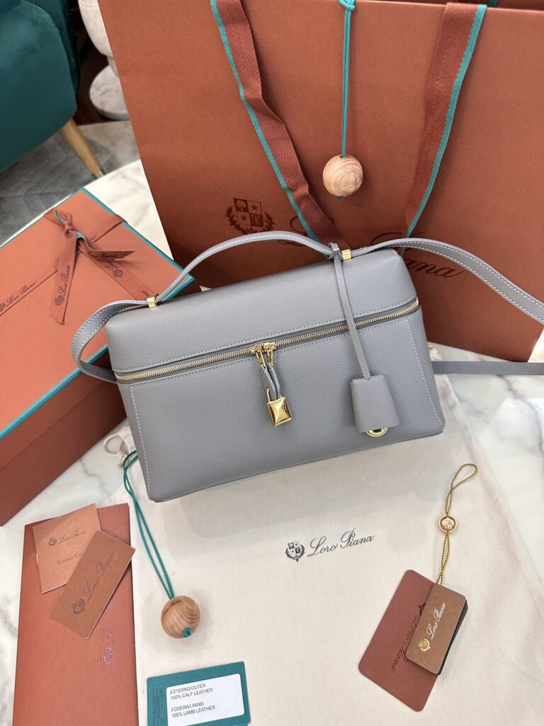 Loro Piana 诺悠翩雅 Extra Bag L27盒饭包 轻奢风天花板手提包 全系列十余色 – Image 19 Loro Piana 诺悠翩雅 Extra Bag L27盒饭包 轻奢风天花板手提包 全系列十余色 – Image 19
