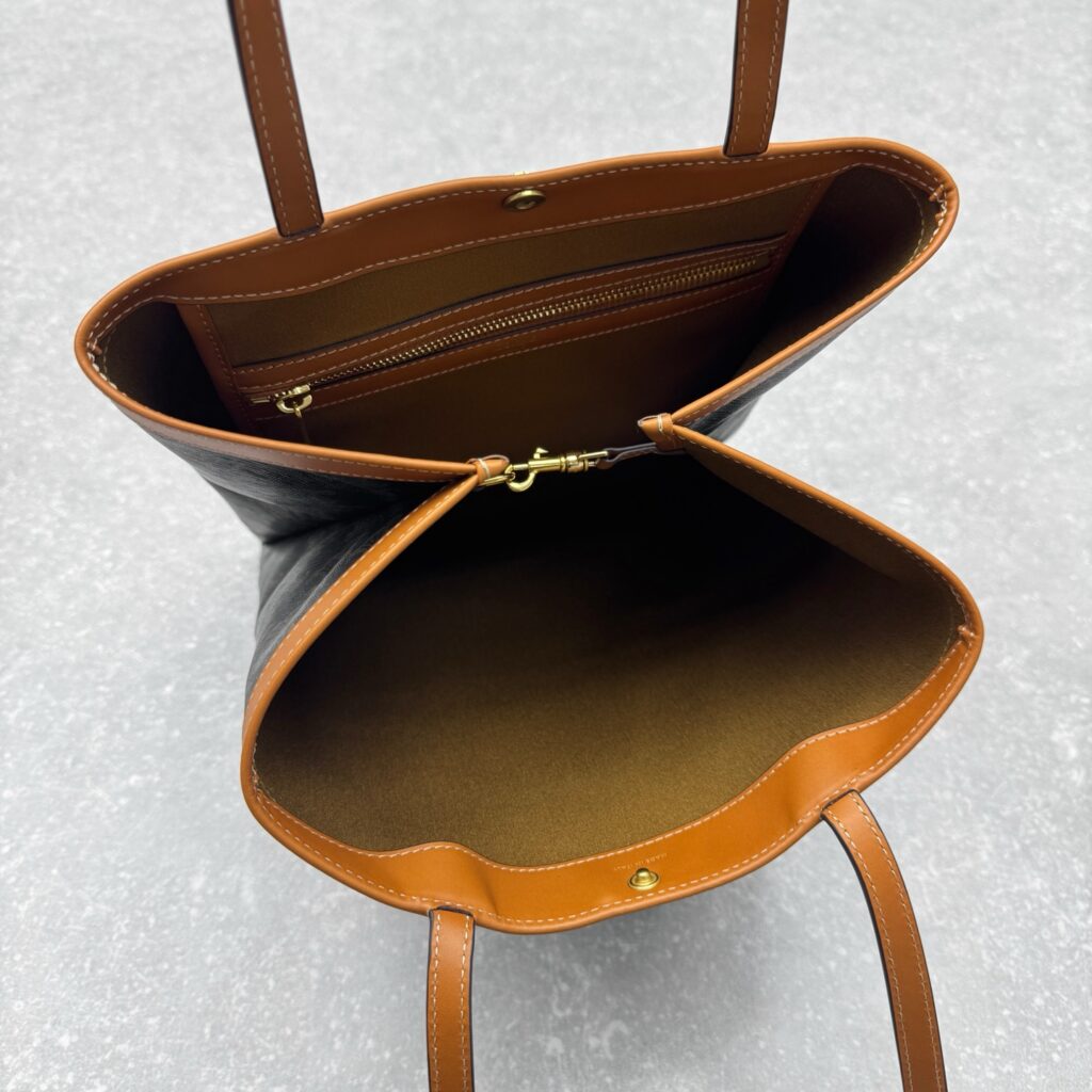 CELINE 赛琳凯旋门老花竖版托特包 26x34cm 折叠购物袋 – Image 8 CELINE 赛琳凯旋门老花竖版托特包 26x34cm 折叠购物袋 – Image 8