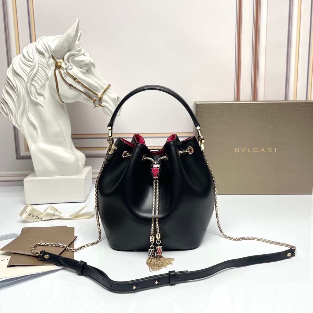 BVLGARI 宝格丽 经典蛇头包 限量水桶包 真皮单肩斜挎包7色 – Image 4 BVLGARI 宝格丽 经典蛇头包 限量水桶包 真皮单肩斜挎包7色 – Image 4