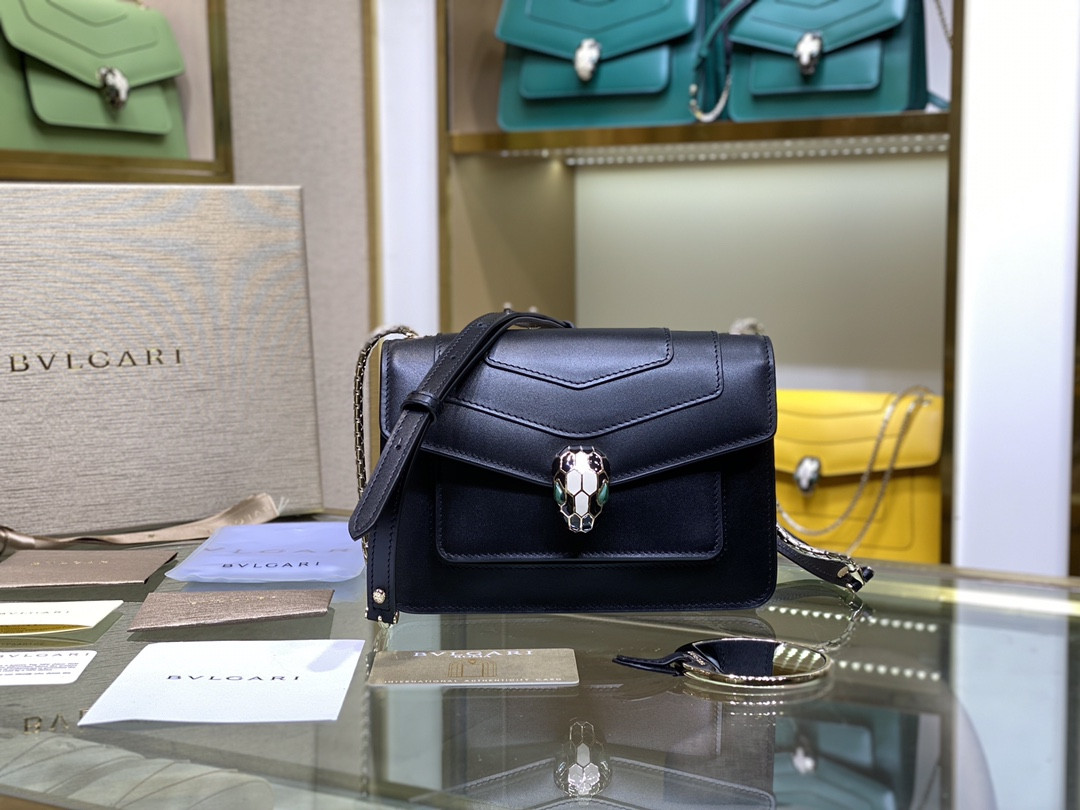 BVLGARI 宝格丽 Serpenti Forever 经典蛇头包 雏菊花托帕石色小牛皮单肩斜挎包19cm – Image 10 BVLGARI 宝格丽 Serpenti Forever 经典蛇头包 雏菊花托帕石色小牛皮单肩斜挎包19cm – Image 10